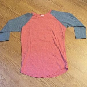 Lularoe Randy tee